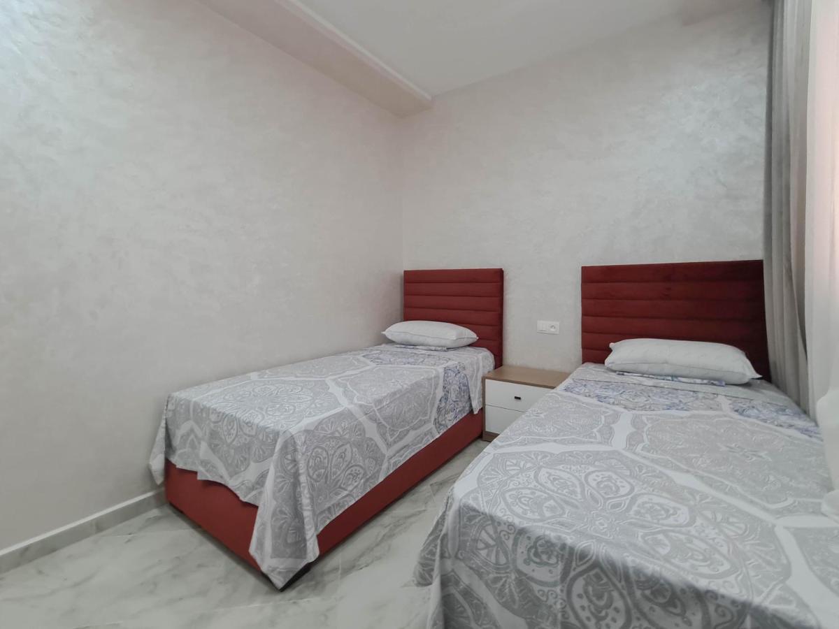 Immeuble Familial Imad Apartment Tetouan Exterior photo